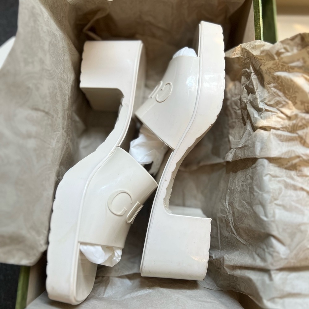 Gucci Rubber Logo Sandals White Glossy Mule Platform Slide 39 - Picture 8 of 8